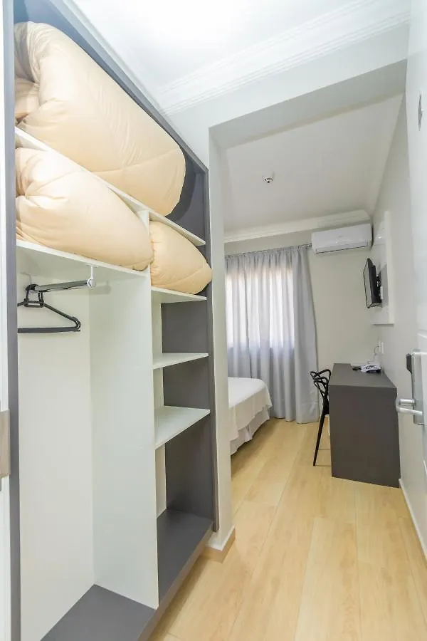 Caxias Thermas Hotel بيراتوبا 3*,  البرازيل